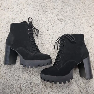 Women's Bamboo High Chunky Block Heel Ankle Combat Boots Laces Sz 9 - Picture 1 of 13