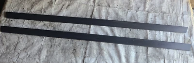 LEXUS 1998-2000 SC300 SC400 OEM PUERTA DELANTERA EXTERIOR MOLDURA INFERIOR NEGRO Foto 1 de 4