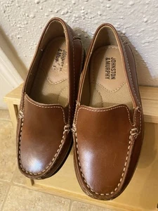 Johnston And Murphy Boy Shoes, Sz 9M - Picture 1 of 4