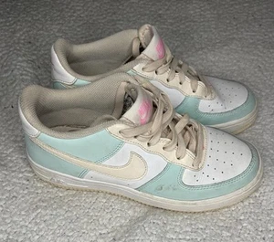 Nike 2023 Force 1 PS 'Emerald Rise Guava Ice' Size 13C FJ3484-300 - Bild 1 von 9