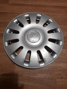 VW GOLF CADDY PASSAT WHEEL TRIM HUB CAP WHEEL COVER, GENUINE VW PART, 15" - Picture 1 of 4
