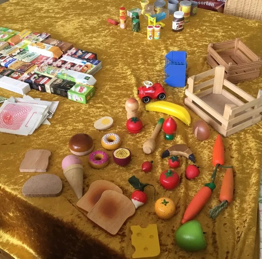 Kaufladenzubehör von Haba usw und Bäckereiwaren für Kaffee Kaufladen Sortiment - Bild 1 von 4