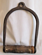 One Vintage Weight Lifting Exercise Equipment Handle (SKU# 1805)