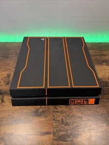Sony PlayStation 4 Call of Duty: Black Ops III - Edizione Limitata 1TB Nero/Arancione - Foto 1 di 13