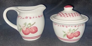 Pfaltzgraff Delicious Sugar Bowl and Creamer Set - Picture 1 of 10