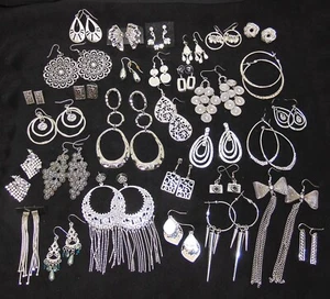 31 PAIRS SILVER TONE PIERCED EARRINGS LOT RHINESTONE, DANGLING, HOOP & MORE - Picture 1 of 8