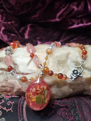 collar con cuentas AMBER ROSE Foto 1 de 4