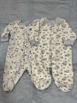 Lote de 2 “Bright Future” y “Baby Place” recién nacido y O-3 meses Foto 1 de 3