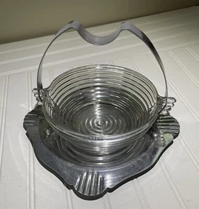 Manhattan Depression Glass Anchor Hocking Glass Bowl 7.5 “ Metal Carrying Tray - Picture 1 of 11