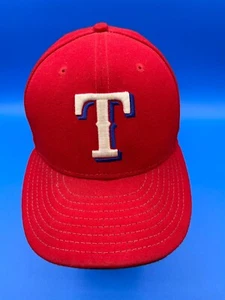 New Era 59Fifty Texas Rangers MLB Baseball Red Blue Hat Cap Fitted 7 1/4 Wool - Picture 1 of 9