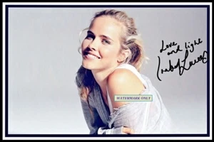 Isabel Lucas,  "ORIGINAL HAND SIGNED" Photograph (4a) - Picture 1 of 1
