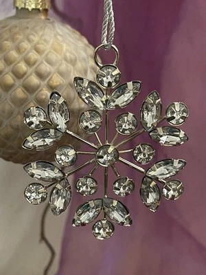 Schneeflocke Stern aus Metall /Steinchen Weihnachtsdekoration Weihnachtsschmuck - Bild 1 von 4