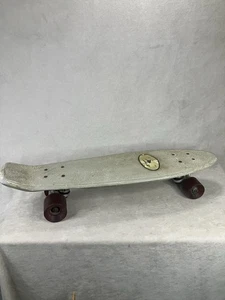VTG MAKAHA MAKO PRO ORIGINAL COMPLETE SKATEBOARD 1970s WORKS!! - Picture 1 of 11