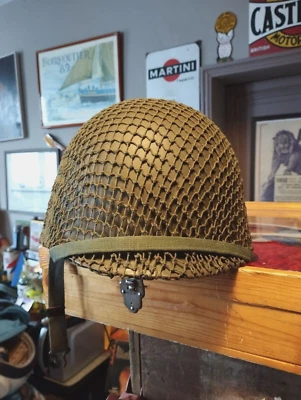 Casque Type US M1 complet après guerre avec Liner et petit filet  ww2 . - Photo 1/4