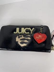 New JUICY COUTURE zip around wallet California Woman’s Wallet hearts Leopard - Picture 1 of 16