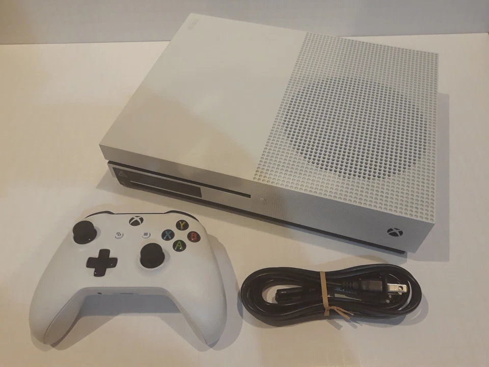 Microsoft Xbox One S 500GB Video Game Console White Model 1681 barely used - Image 1 of 1