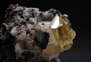 9297 Apatit ca 3x2,2x2,5 cm Cerro Mercado Mexico - Bild 1 von 7