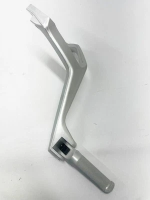 Soporte estribo trasero derecho Ducati 1299 Panigale 2015-2019 OEM 82431892A Foto 1 de 4