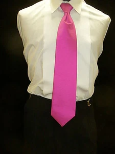 Corbata USADA Pretied - FUSHIA (rosa caliente) N810 - Imagen 1 de 1