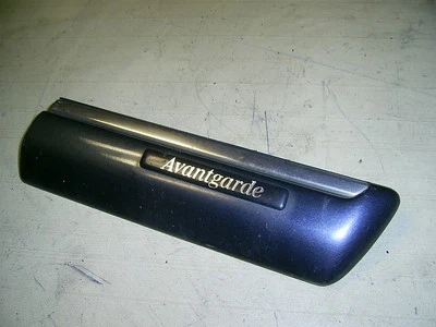 Listón guardabarros delantero derecho mercedes-benz w210 e 300td a2106901662 Foto 1 de 2