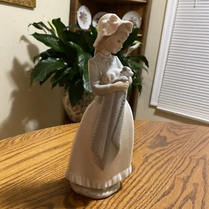Lladro Nao porcelain figurine girl holding a puppy Made In Spain 10” - Picture 1 of 9