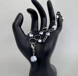 Row Counter Knitting Dice Stich Marker Black White Beaded - Picture 1 of 5