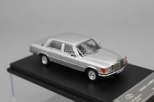 Maxwell 1/64 Scale Mercedes-Benz 450SEL W116 Silver Diecast Car Toy Collection - Picture 1 of 6