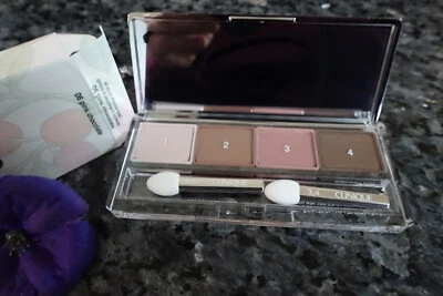 Clinique all about shadow quad in pink chocolate 06 new in box full size - Image 1 of 4