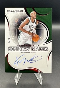2023-24 Immaculate Khris Middleton Modern Marks Blue Auto /25 - Bild 1 von 2