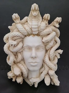 Escultura de estatua de alabastro fundido decoración placa de pared gótica cabeza de serpientes de Medusa - Imagen 1 de 13