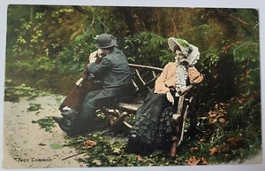 C 1905 VALENTÍN Romance Humor PC TWO's COMPAÑÍA (Three's a Crowd) Unhappy Third - Imagen 1 de 2
