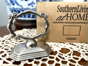 Southern Living at Home Redmont Heirloom Napkin Rings/Place Card Holders - 8 - Picture 1 of 7