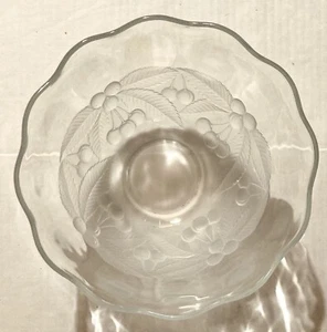 MIKASA KRISTALL REICHHALTIGE 9 ZOLL SALATSCHÜSSEL MATTIERT ERHABEN KIRSCHEN DESIGN JAPAN - Bild 1 von 11