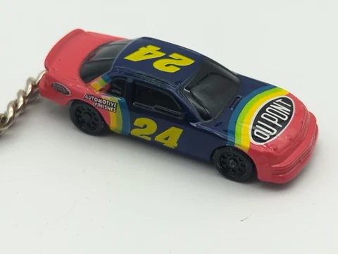 Jeff Gordon 1:87 Scale Diecast - Doupont - #24 - kerico vintage key chain nascar Cover