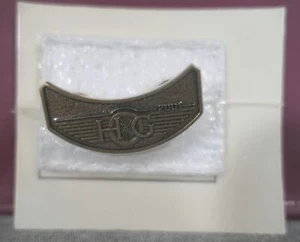 NEW 2001 Harley Davidson Owners Group HOG Wheel w Wings Vest Rocker Pin 1.5" - Picture 1 of 6