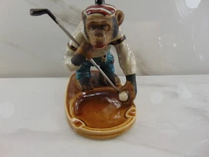 Mid century Monkey Playing Golf Cigar Ashtray, Made In Japan RARE WITH CLUB - Picture 1 of 6