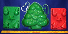 Jell-O Holiday Christmas Tree Green Plastic Mold W/Snowman & Candy Cane Cutters