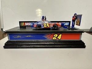 Preowned NASCAR #24 Jeff Gordon Dupont Mechanical Bank - Picture 1 of 11