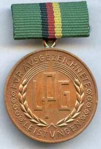 DDR - MEDAILLE FÜR AUSGEZEICHNETE LEISTUNGEN IN DEN LANDWIRTSCHAFTLICHEN PRODUK - Bild 1 von 2