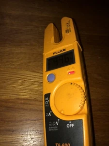 fluke t5-600 electrical tester - Picture 1 of 10