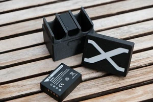 Fujifilm X-Series Battery Case - Picture 1 of 4