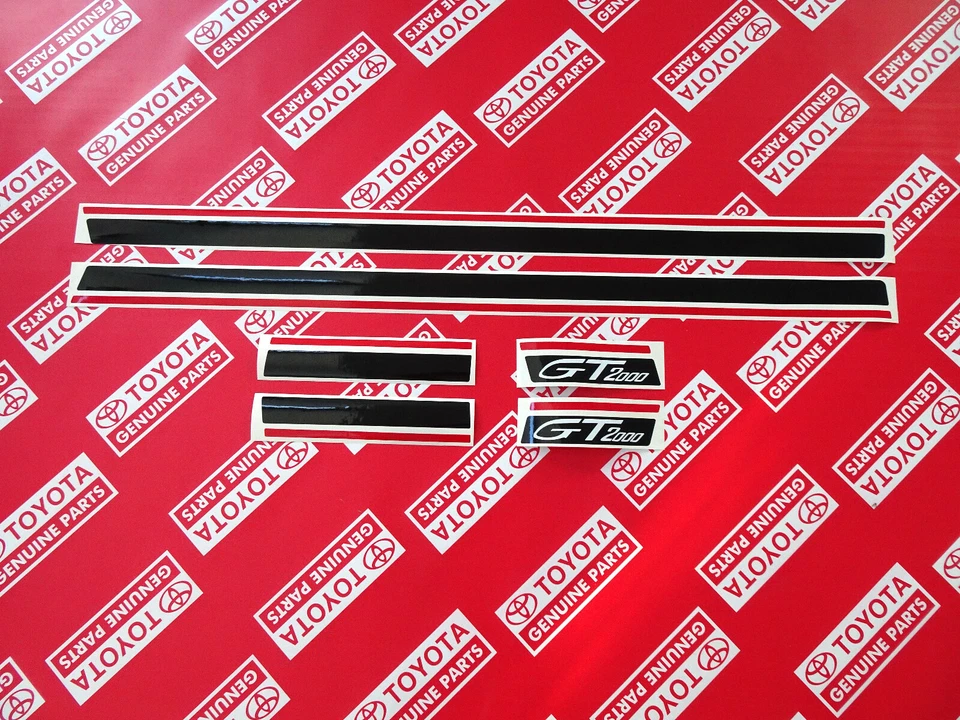 1971 1972 1973 1974 1975 1976 1977 Toyota Celica TA22 TA23 TA28 RA21 RA23 RA28 Foto 1 de 4