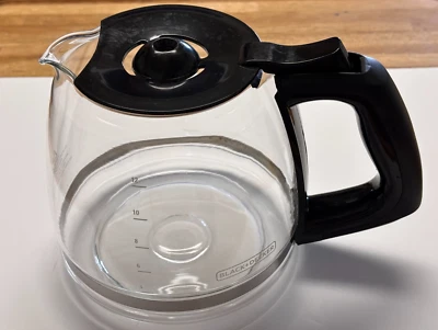 Jarra de café de vidrio Black & Decker + soporte de cesta de filtro de café solo piezas Foto 1 de 4