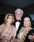 Photo Rita Hayworth Cesar Romero & Dolores Del Rio rare années 1970 à Hollywood 8x10