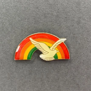 Colorido arco iris con un pin de solapa voladora de pájaro paloma blanca - Imagen 1 de 2