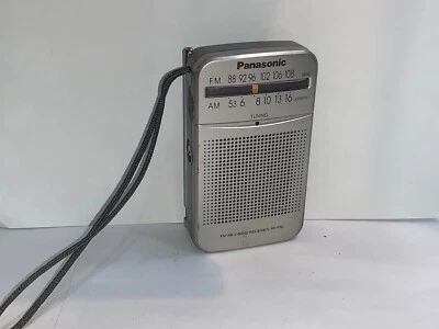 PANASONIC (RF-P50) FM-AM 2-BAND RECEIVER - AU STOCK ! - Image 1 of 4