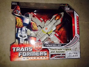 Powerglide Ultra Class Transformers Universe Classics Hasbro 2008 Generations G1 - Bild 1 von 1