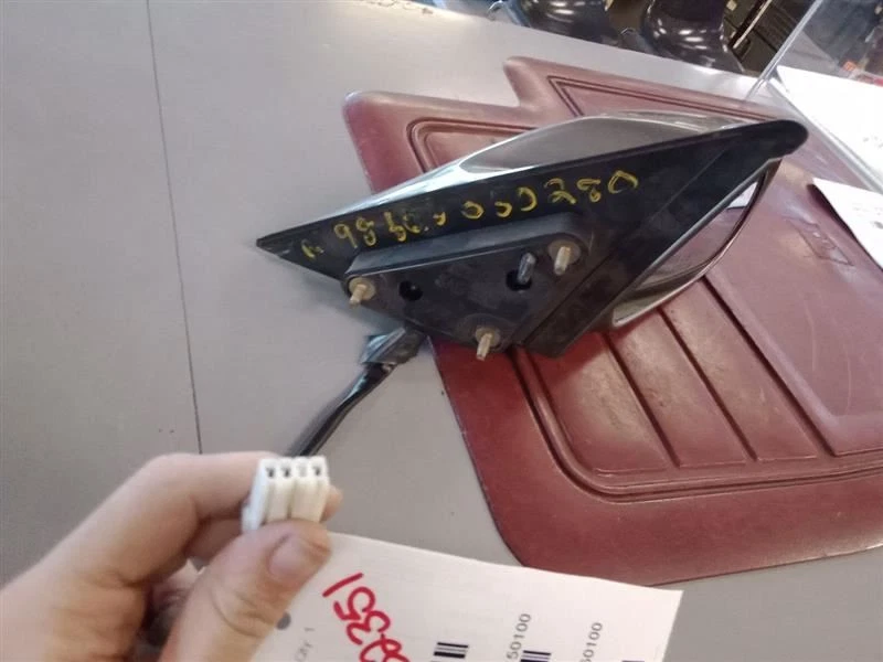 Passenger Side View Mirror Power Non-heated Fits 98-99 MAZDA 626 332351 - Image 1 of 3