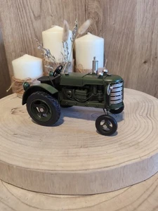RETRO VINTAGE STIL TRAKTOR METALL BLECH MODELL ORNAMENT TOLLES GESCHENK VERPACKT GESCHENK - Bild 1 von 8