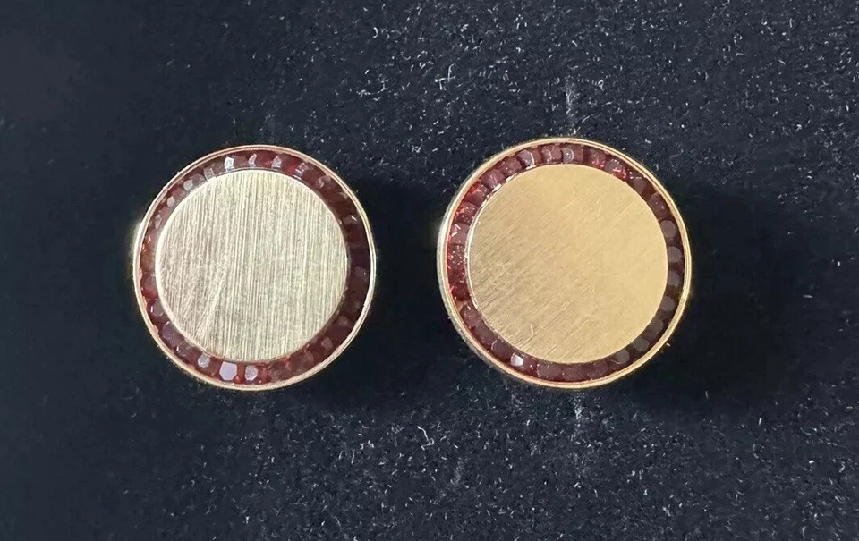 Gemelos de granate de oro amarillo de 14 k Lucien Piccard de colección, acabado cepillado 11 g Foto 1 de 4